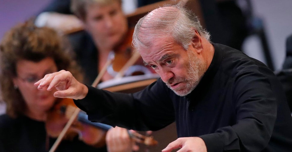 Chi è Valery Gergiev e perché il suo atteso concerto alla Reggia di Caserta è stato cancellato?
