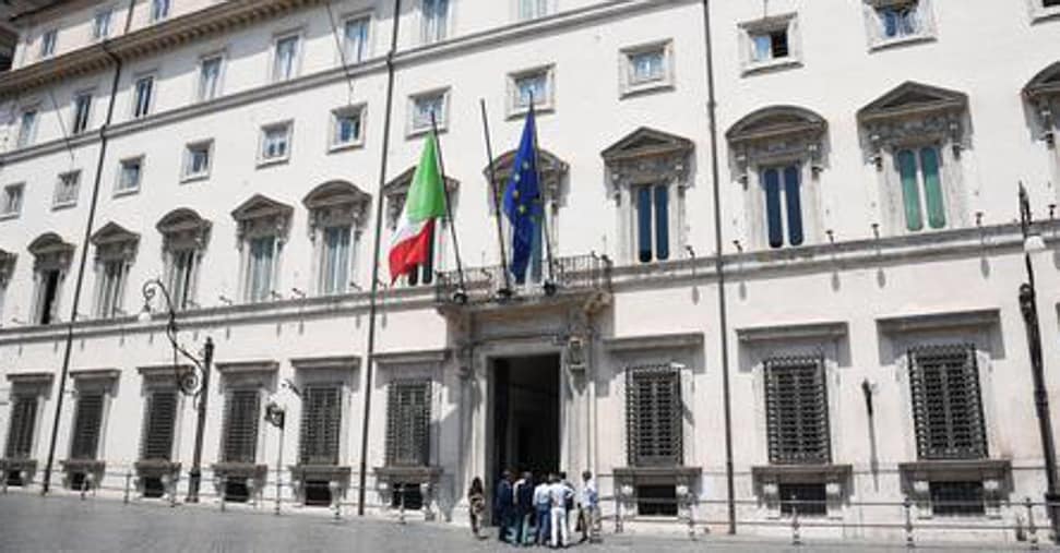 Cdm: Sbloccati i Fondi del Dpfp! Deficit al 3% e Pil in Crescita del +0,5% nel 2025!
