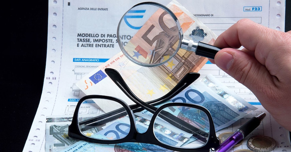 Fisco: L'Intelligenza Artificiale Esclude i Controlli Fiscali!
