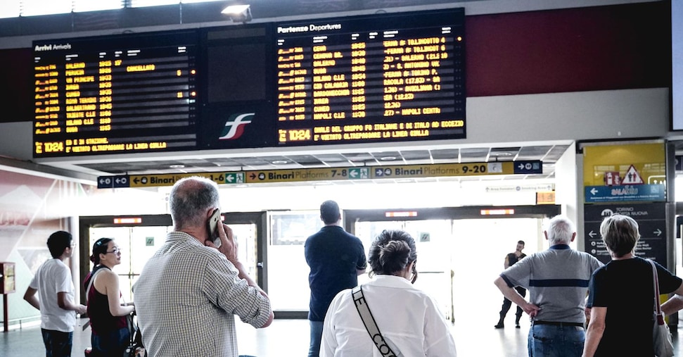 Fratelli d’Italia ritira l’emendamento sul preavviso di sciopero: una mossa choc che scuote il dibattito!
