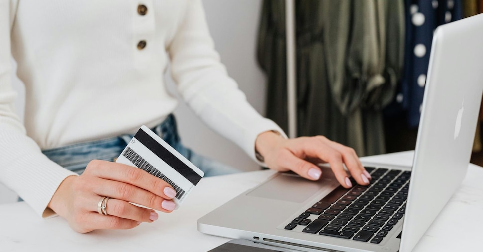 E-commerce: Scopri Quando Devi Pagare la Web Tax (e Quando Puoi Evitarla) e Come Ottenere un Rimborso!

