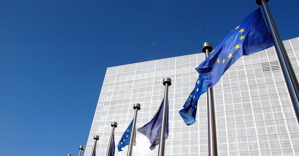 Sanzioni stratosferiche: l'Italia a rischio di oltre un miliardo di euro a semestre per il superamento del Patto di Stabilità!
